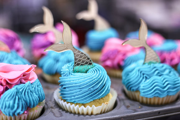 Mermaid Cupcakes with Toppers (3 day minimum required)